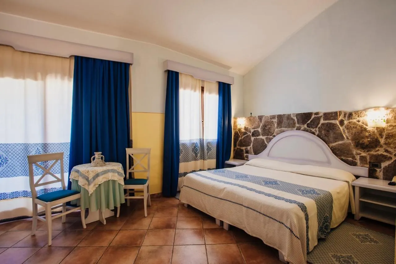 Hotel Luci Del Faro 3*, Calasetta